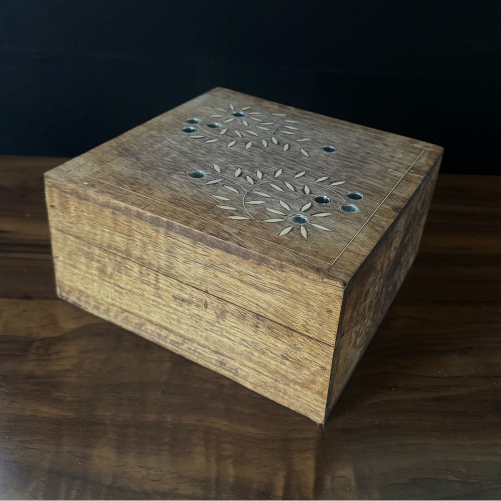 Wooden Jewelry/Trinket Box